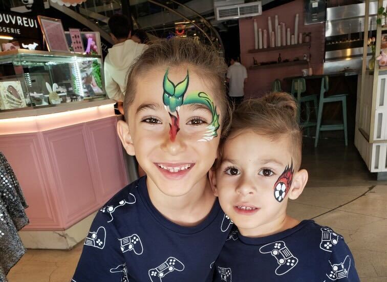 Bring the little ones for a free face painting by a professional artist!